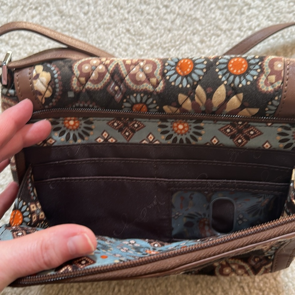 VERA BRADLEY Floral Brown Crossbody Bag - Picture 7 of 7